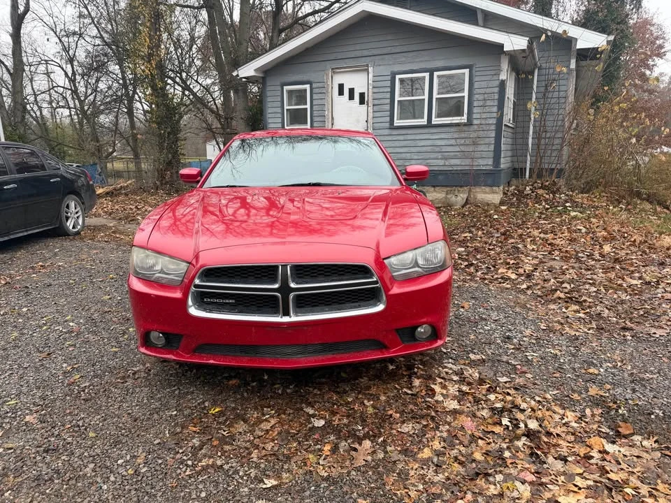 2012 Dodge Charger 7th Gen - Image 2 of 8