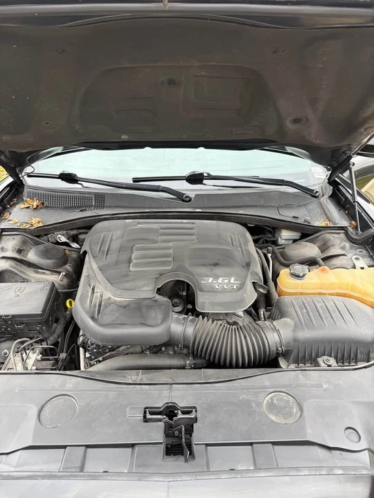 2012 Dodge Charger 7th Gen - Image 13 of 14