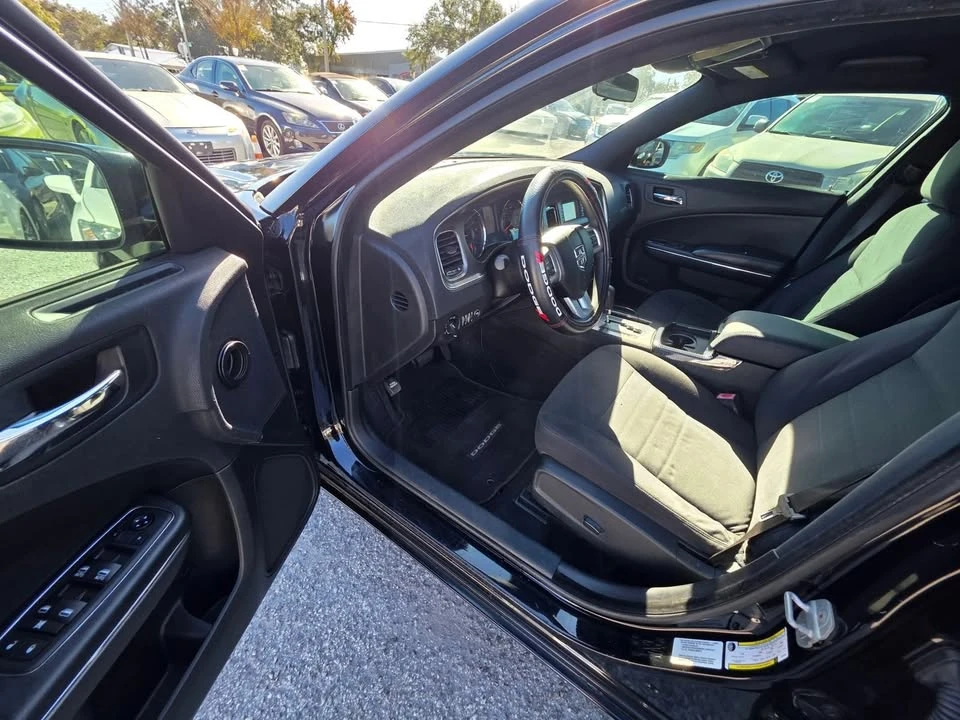 2012 Dodge Charger 7th Gen - Image 10 of 20