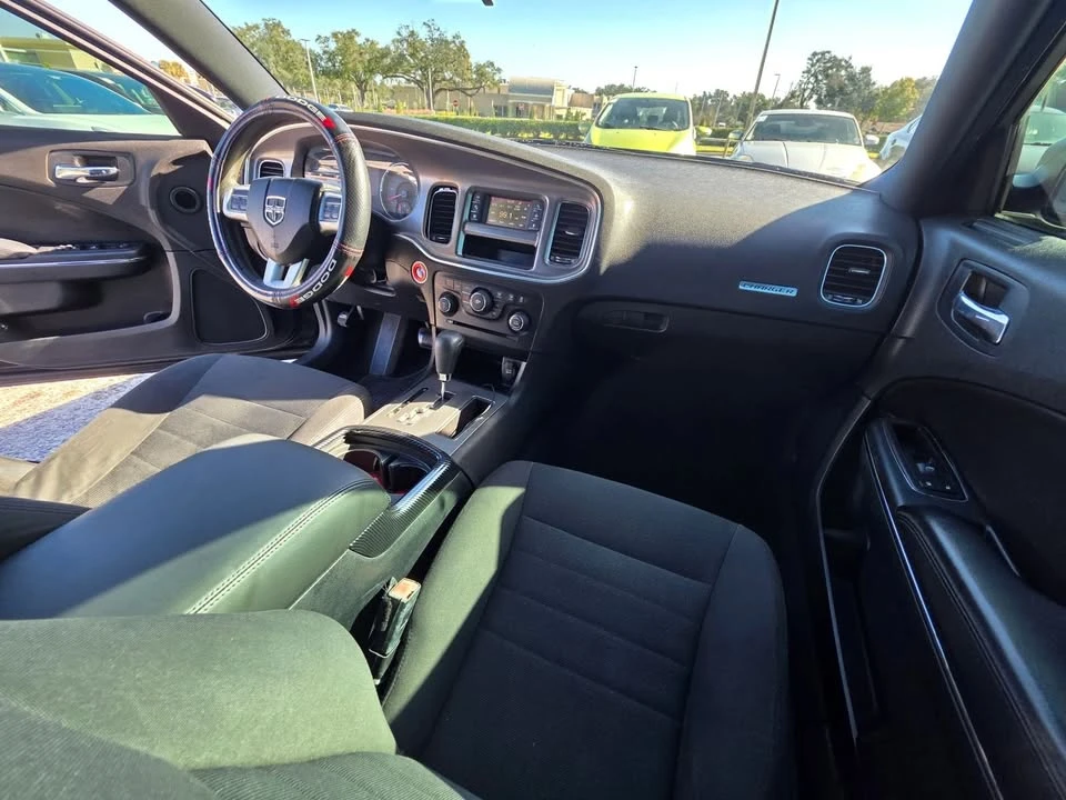 2012 Dodge Charger 7th Gen - Image 14 of 20