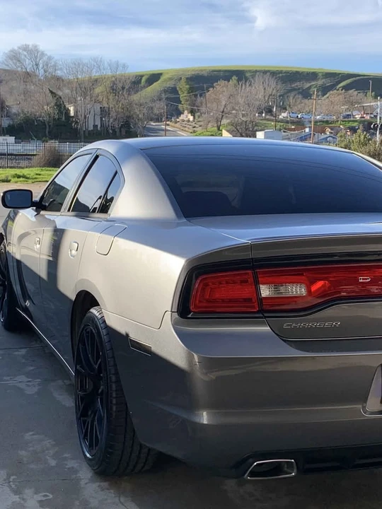 2012 Dodge Charger 7th Gen - Image 2 of 3