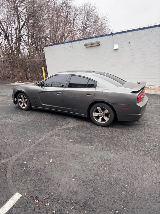 2012 Dodge Charger 7th Gen - Image 4 of 5