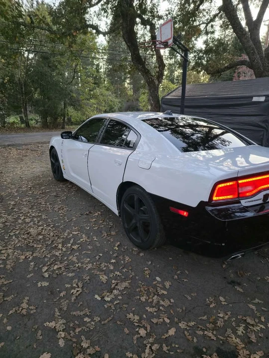 2012 Dodge Charger 7th Gen - Image 9 of 14