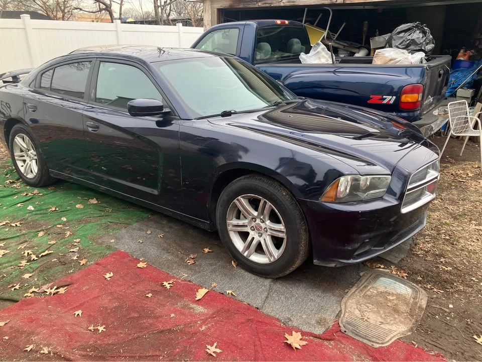 2012 Dodge Charger 7th Gen - Image 4 of 7
