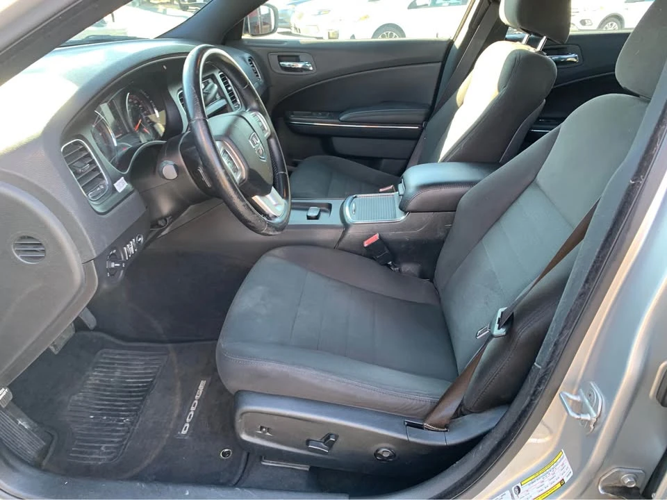 2012 Dodge Charger 7th Gen - Image 9 of 11