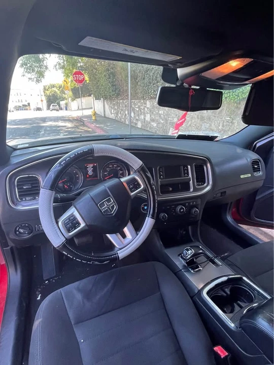 2012 Dodge Charger 7th Gen - Image 19 of 20