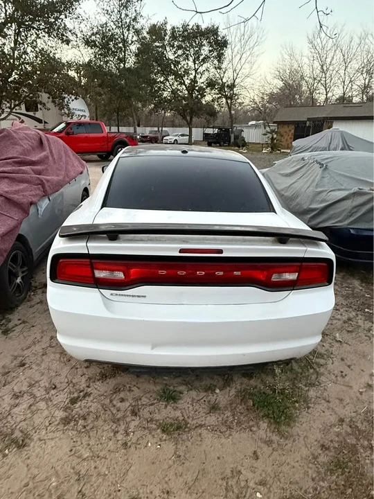 2012 Dodge Charger 7th Gen - Image 2 of 4