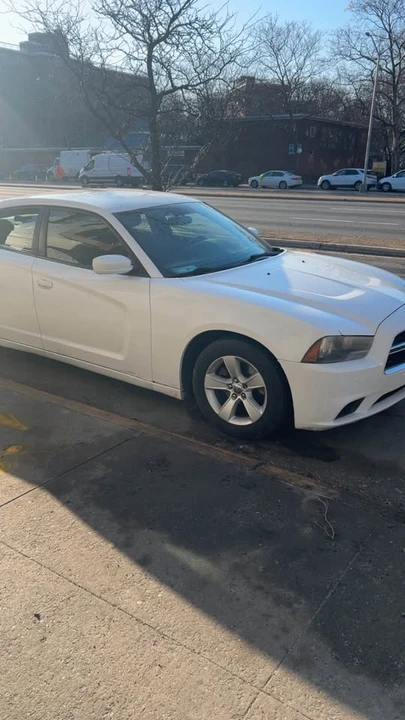 2012 Dodge Charger 7th Gen - Image 3 of 5