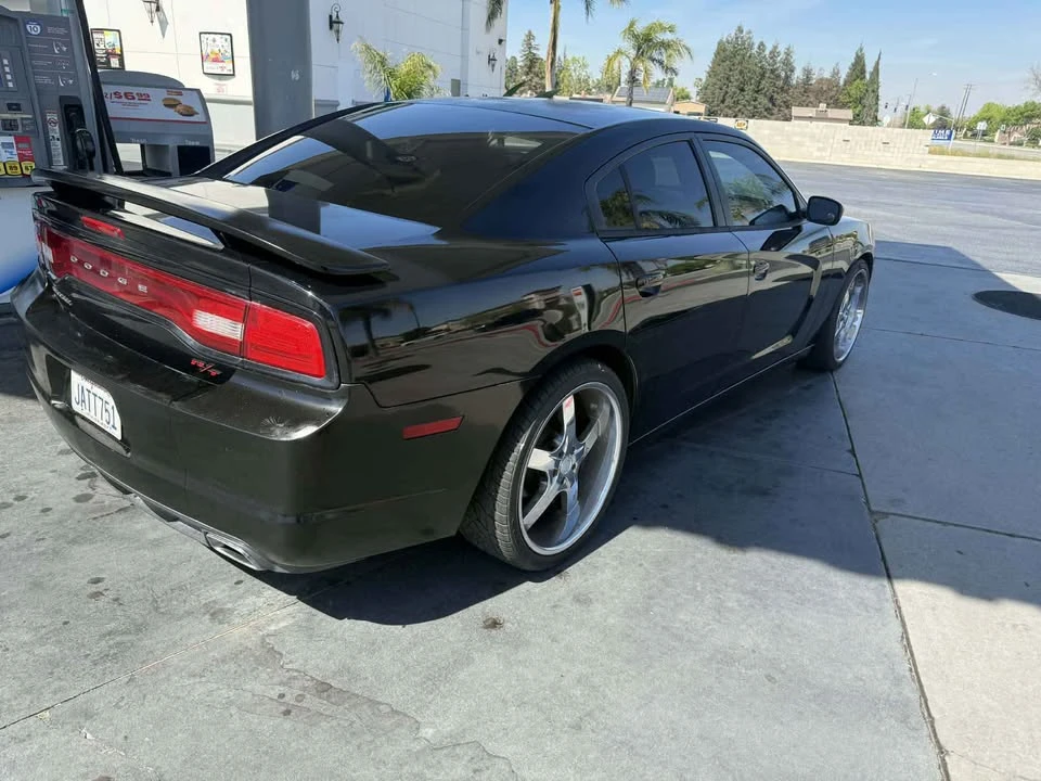 2012 Dodge Charger 7th Gen - Image 7 of 8