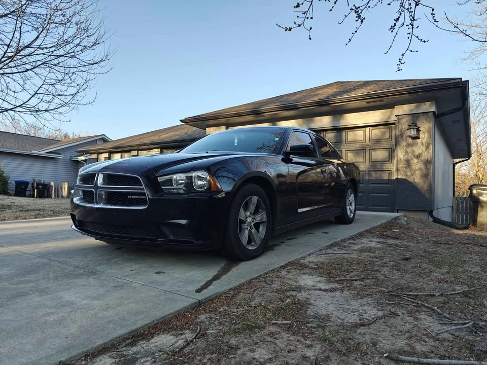 2012 Dodge Charger 7th Gen - Image 5 of 14