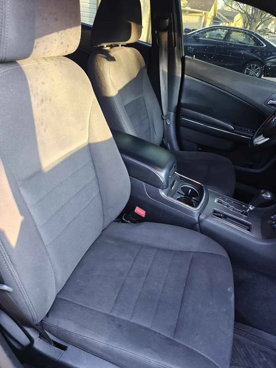 2012 Dodge Charger 7th Gen - Image 10 of 14