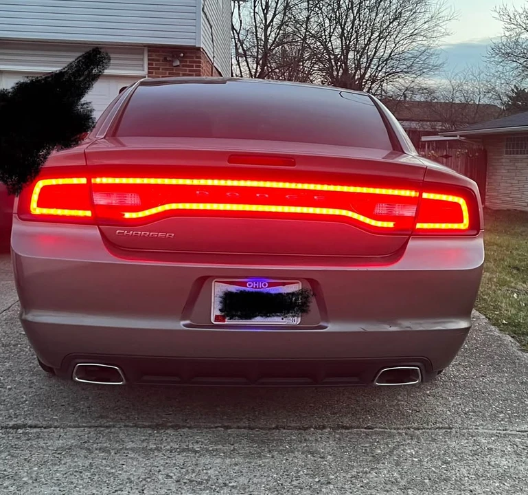 2012 Dodge Charger 7th Gen - Image 4 of 13