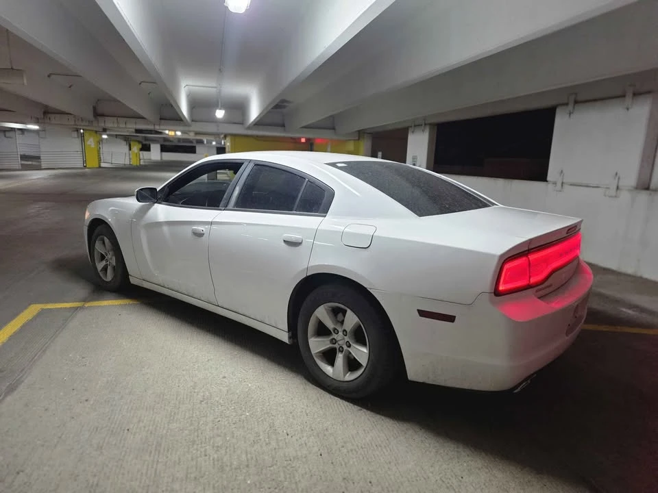 2012 Dodge Charger - Image 7 of 9