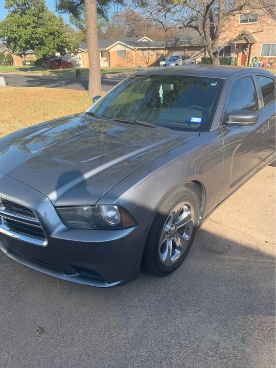 2012 Dodge Charger 7th Gen - Image 5 of 13