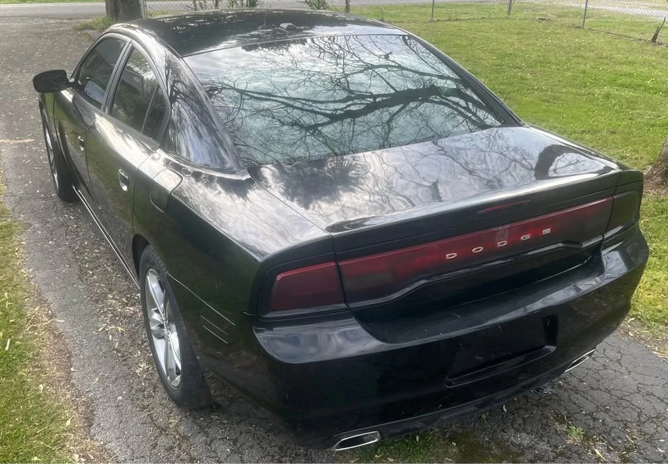 2012 Dodge Charger 7th Gen - Image 5 of 10