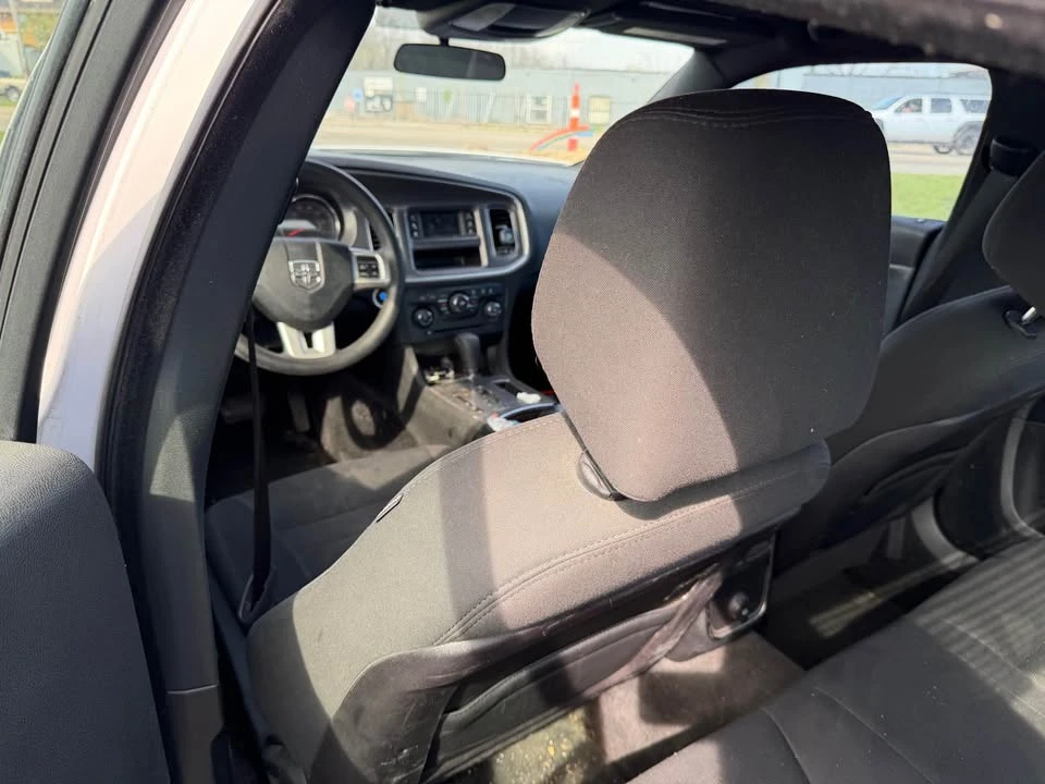 2012 Dodge Charger 7th Gen - Image 15 of 17