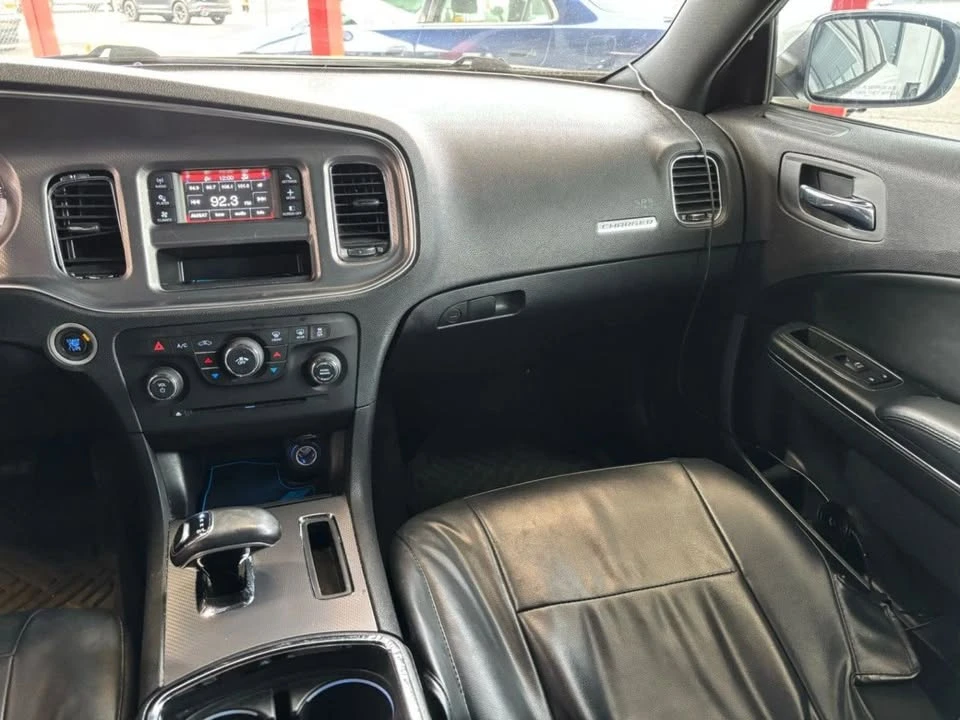 2012 Dodge Charger 7th Gen - Image 11 of 20