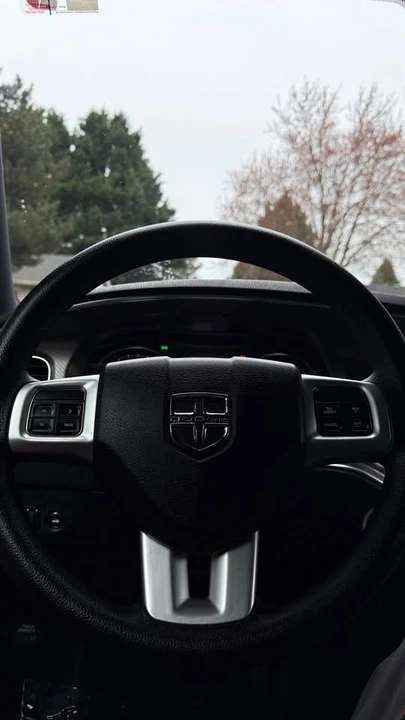 2012 Dodge Charger 7th Gen - Image 11 of 15
