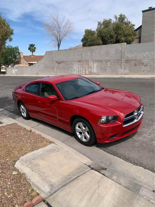 2012 Dodge Charger 7th Gen - Image 6 of 12