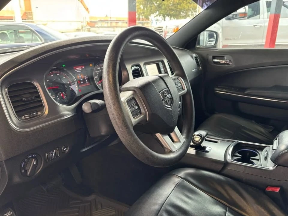 2012 Dodge Charger 7th Gen - Image 15 of 20