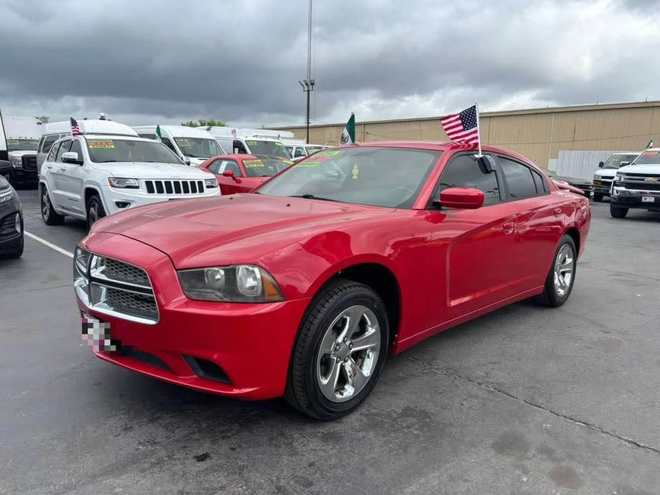 2012 Dodge Charger 7th Gen - Image 2 of 7
