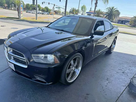 2012 Dodge Charger · SE Sedan 4D