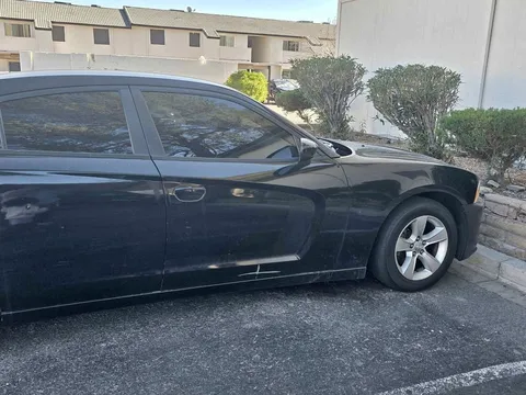2012 Dodge Charger SE Sedan 4D