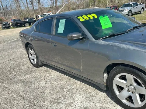 2012 Dodge Charger SE Sedan 4D