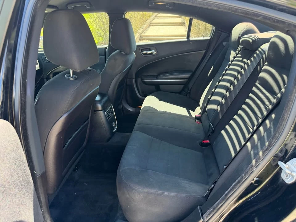 2012 Dodge Charger 7th Gen - Image 4 of 12