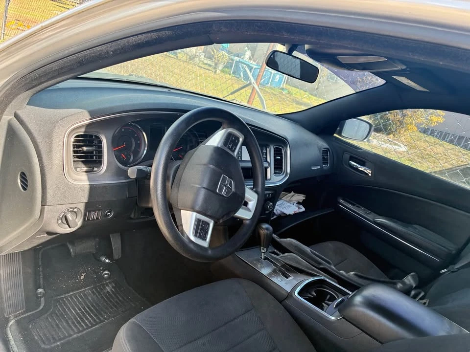 2012 Dodge Charger 7th Gen - Image 3 of 4