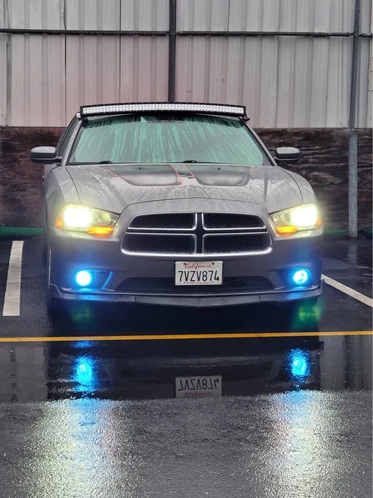 2012 Dodge Charger 7th Gen - Image 13 of 13