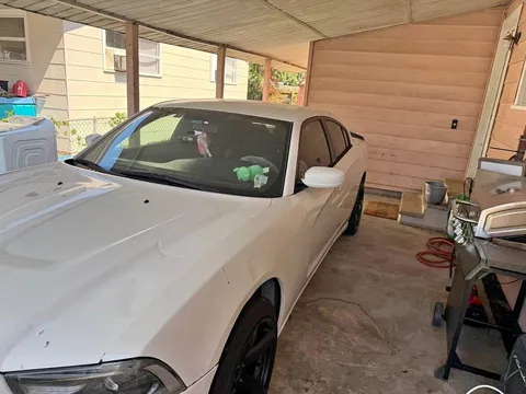 2012 Dodge Charger SE Sedan 4D