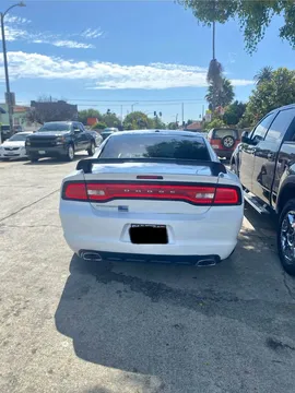 2012 Dodge Charger SE Sedan 4D