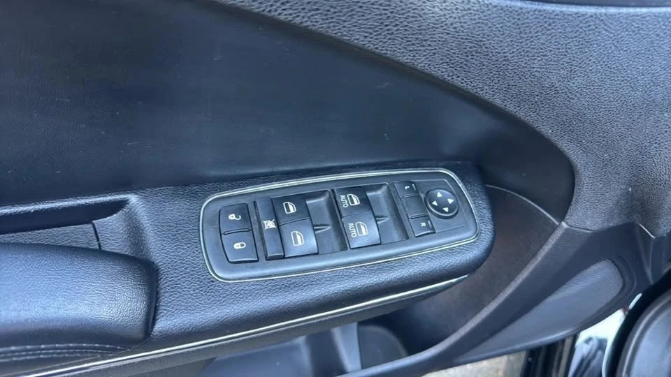 2012 Dodge Charger 7th Gen - Image 11 of 16
