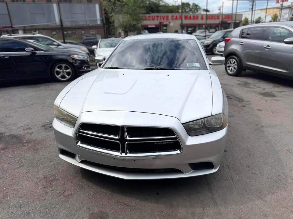 2012 Dodge Charger 7th Gen - Image 2 of 11