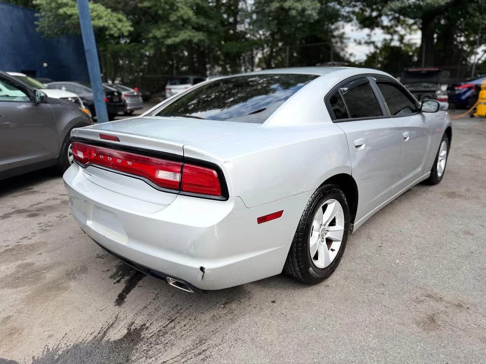 2012 Dodge Charger 7th Gen - Image 3 of 11