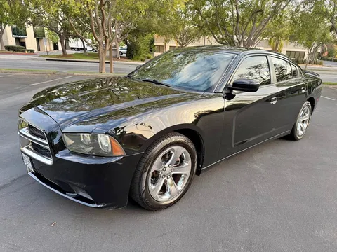 2012 Dodge Charger SE Sedan 4D