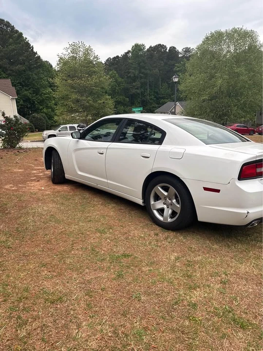 2012 Dodge Charger 7th Gen - Image 2 of 2