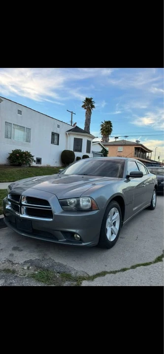 2012 Dodge Charger 7th Gen - Image 2 of 11
