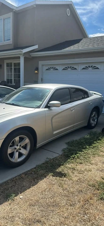 2012 Dodge Charger 7th Gen - Image 2 of 6