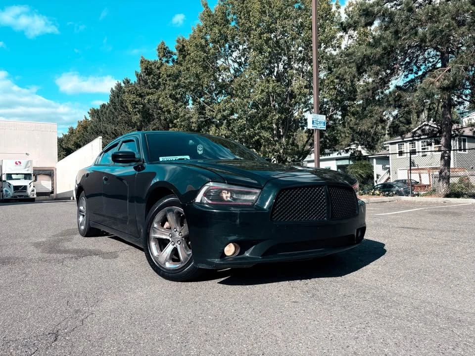 2012 Dodge Charger 7th Gen - Image 3 of 11