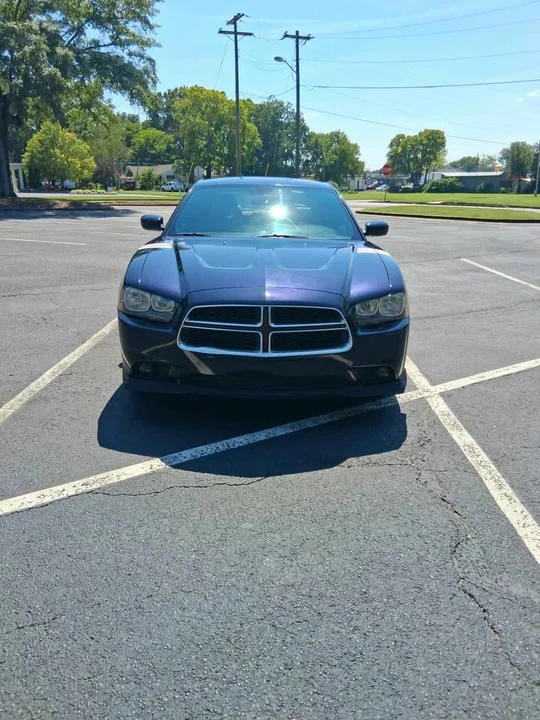 2012 Dodge Charger 7th Gen - Image 3 of 15
