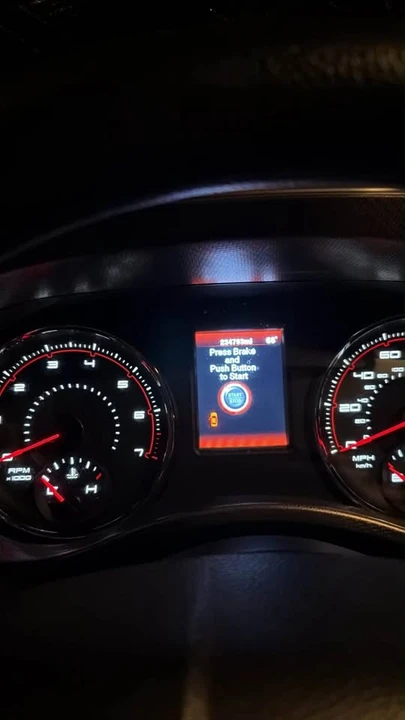 2012 Dodge Charger 7th Gen - Image 6 of 13