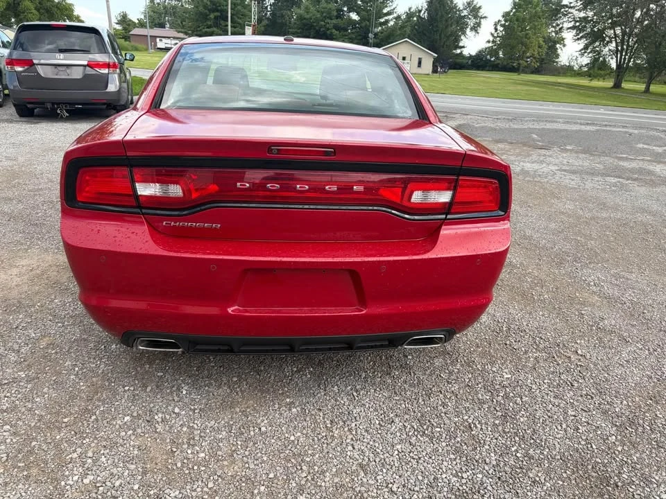 2012 Dodge Charger 7th Gen - Image 2 of 18