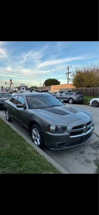 2012 Dodge Charger 7th Gen - Image 5 of 11