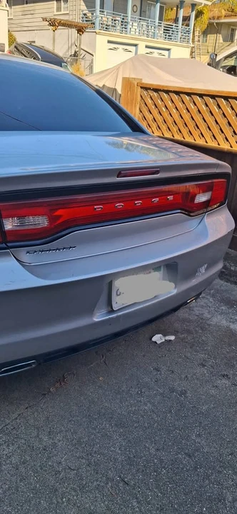 2012 Dodge Charger 7th Gen - Image 2 of 8