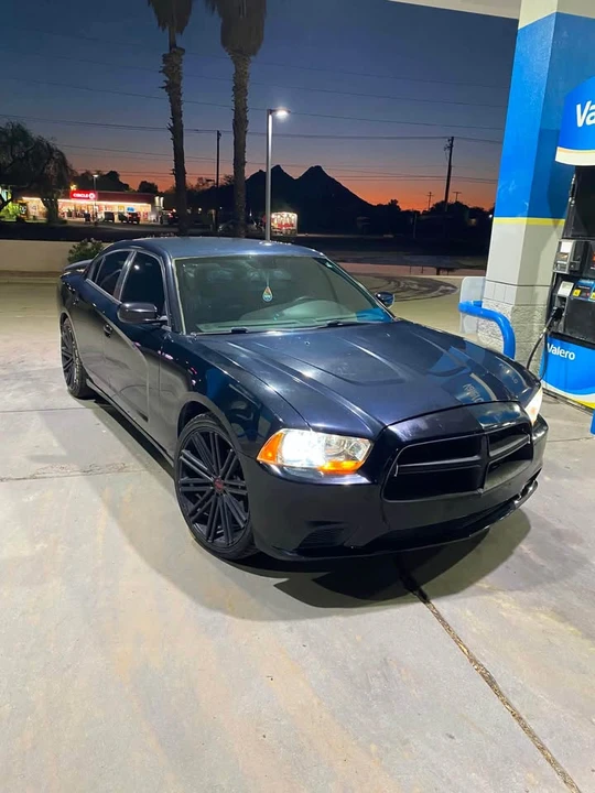2012 Dodge Charger 7th Gen - Image 3 of 7