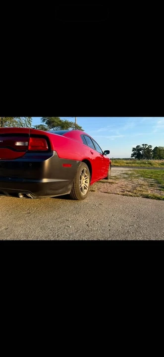 2012 Dodge Charger 7th Gen - Image 4 of 7
