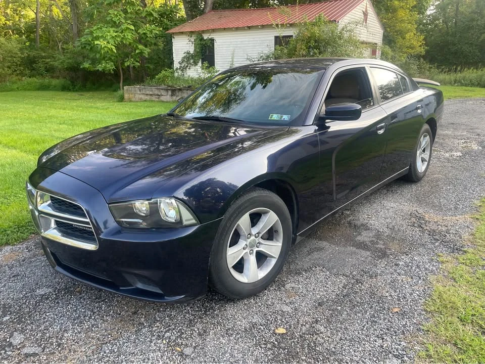 2012 Dodge Charger 7th Gen - Image 4 of 6