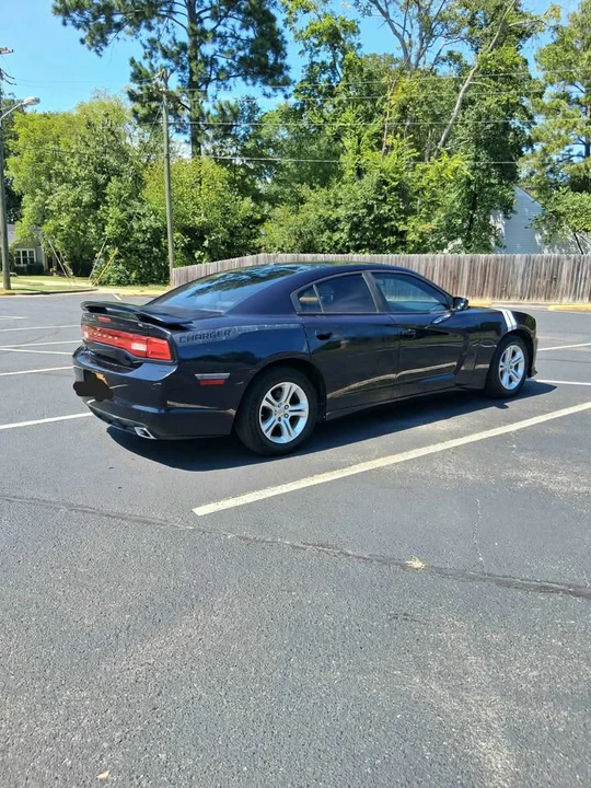 2012 Dodge Charger 7th Gen - Image 6 of 15